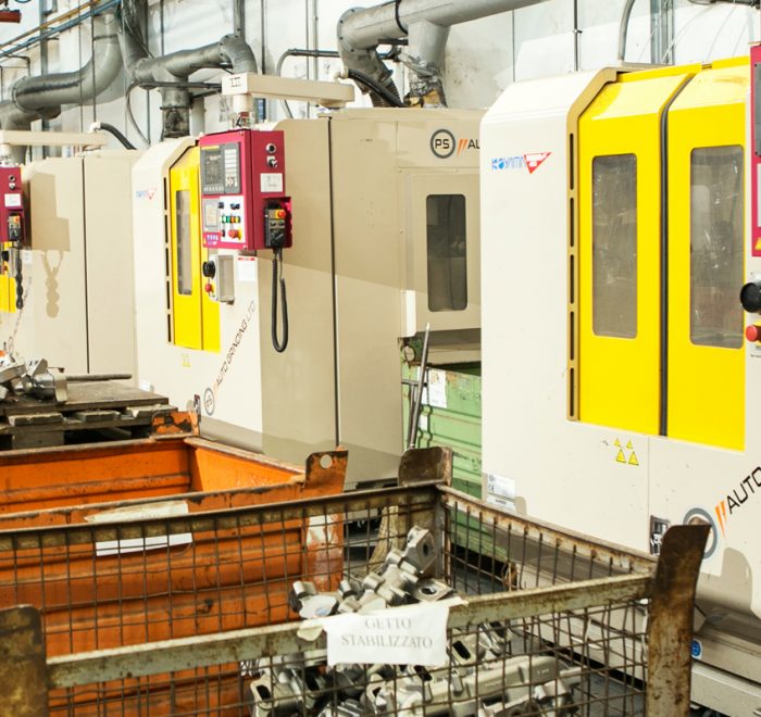 Tecnologie unità produttive reparto sbavatura